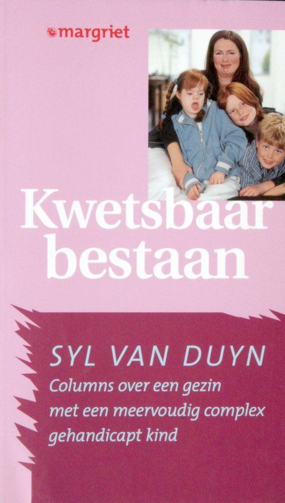 Syl van Duyn — Kwetsbaar Bestaan (voorkant)
